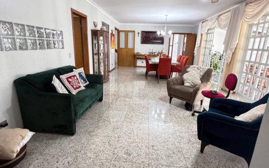 Casa – Pilarzinho