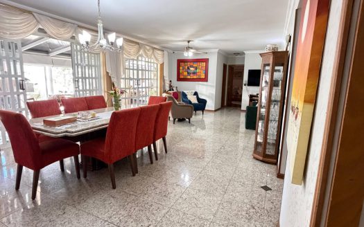 Casa – Pilarzinho